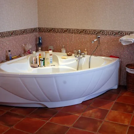 Casa Rural Finca Los Arcos Bed and breakfast *